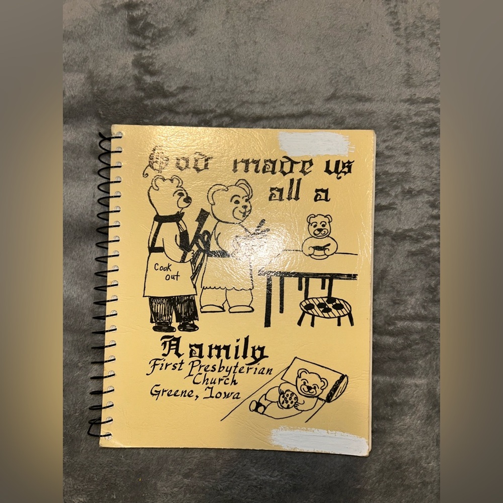 📚BOOK SALE 5 for $20📚 God Made Us A Family, First Presbyterian Church Green, IA
